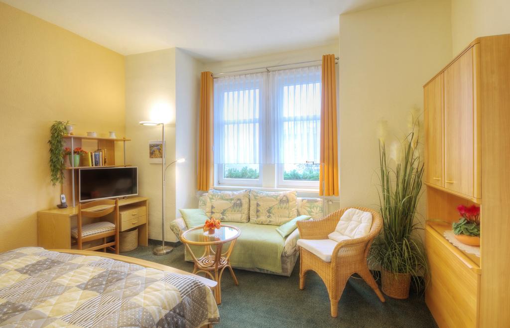 Appartement Haus Sonnenruh à Oberhof  Extérieur photo
