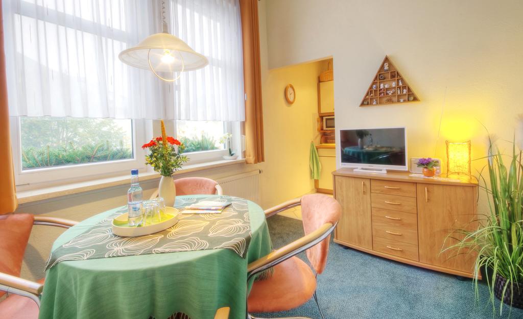 Appartement Haus Sonnenruh à Oberhof  Extérieur photo